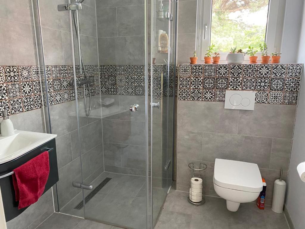 Schoenes Privatzimmer Region Hannover Шпринге Экстерьер фото